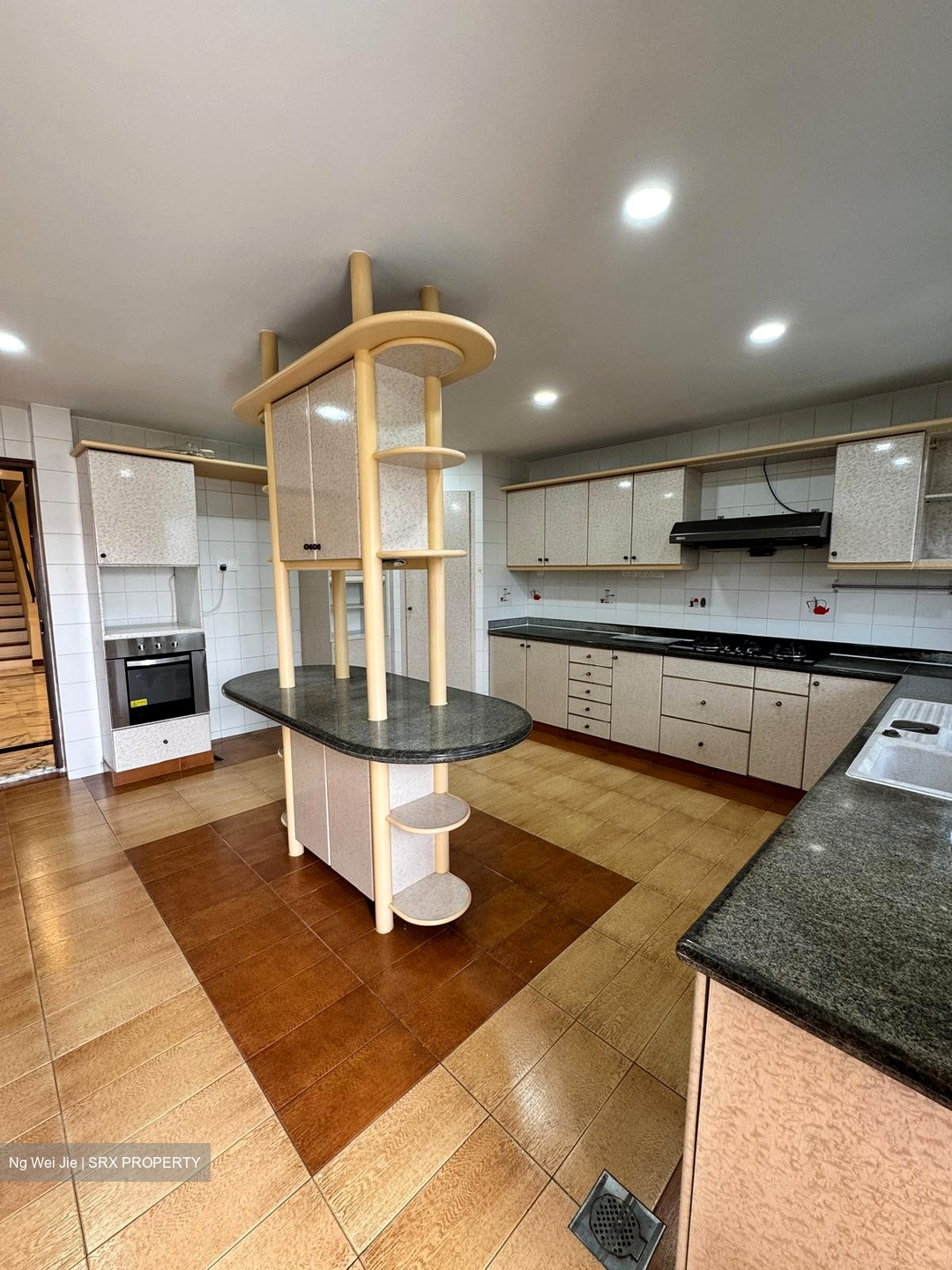 Harvey Avenue (D16), Semi-Detached #474656591